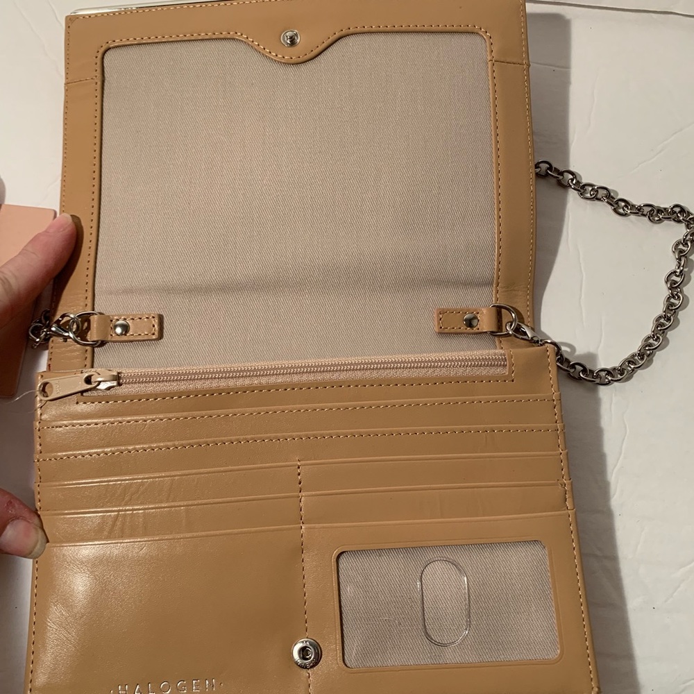 Fuschia slim bag, perfect for cards/cash, no bulk - Picture 2 of 8